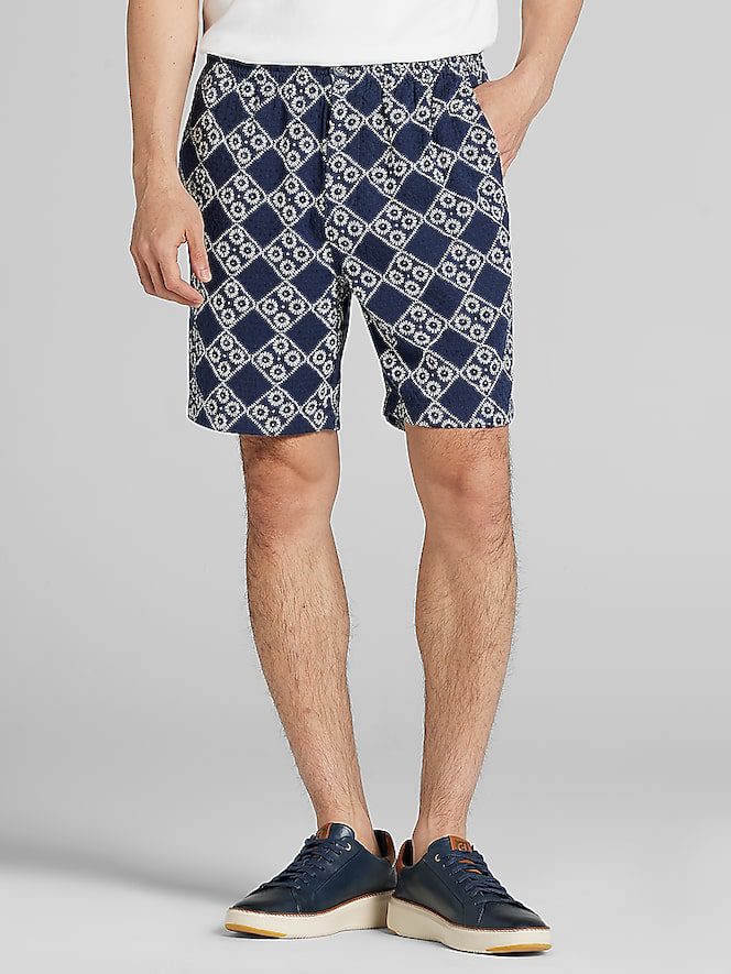 TMW_22BT_01_JOSEPH_ABBOUD_SHORTS_NAVY_MAIN