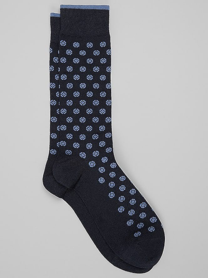 TMW_81T0_01_JOSEPH_ABBOUD_SOCKS_NAVY_MAIN