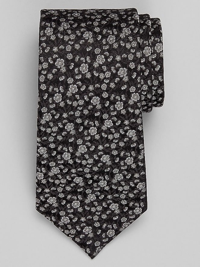 TMW_8EBC_02_JOSEPH_ABBOUD_TIES_BLACK_MAIN